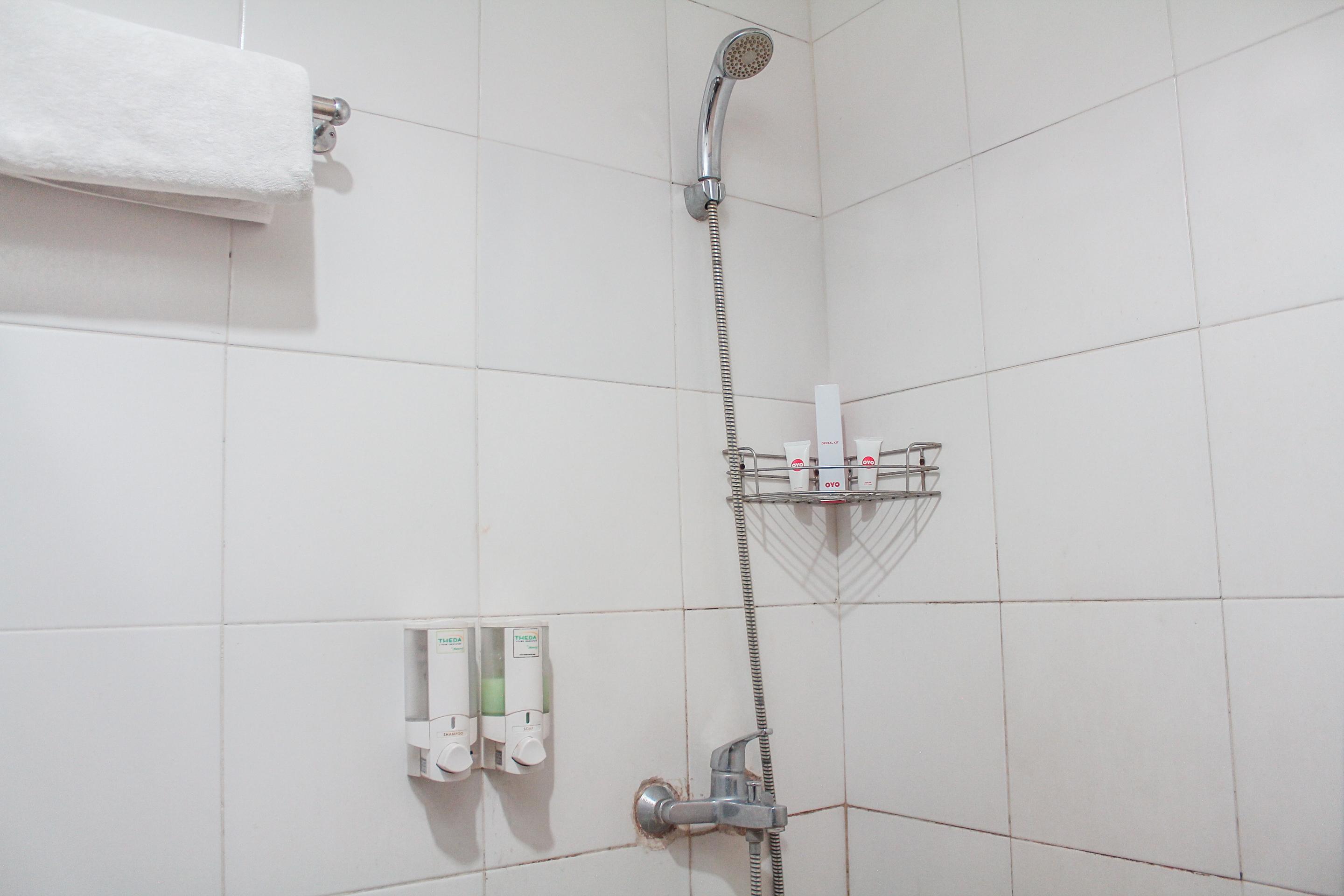Audah Guesthouse Syariah Redpartner Jacarta Exterior foto