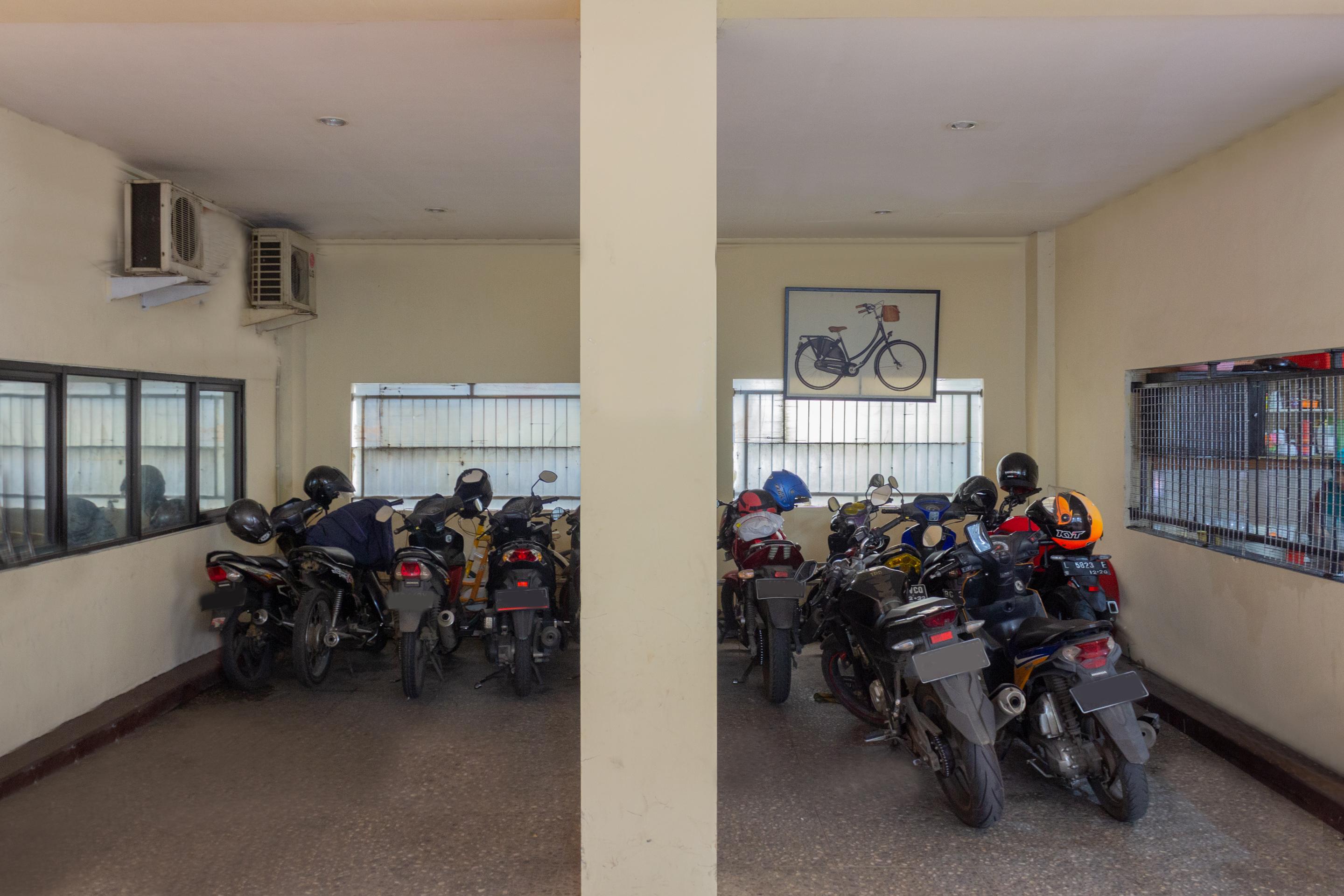Audah Guesthouse Syariah Redpartner Jacarta Exterior foto