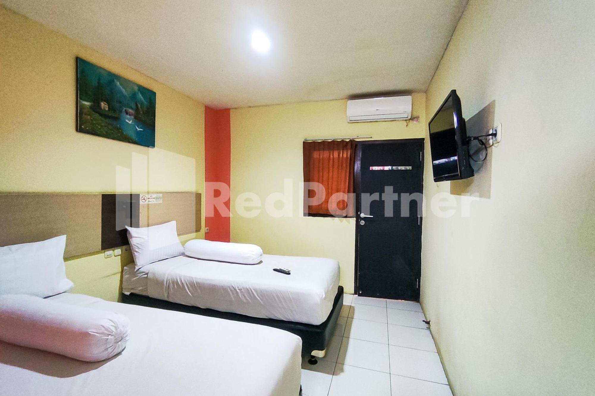 Audah Guesthouse Syariah Redpartner Jacarta Exterior foto